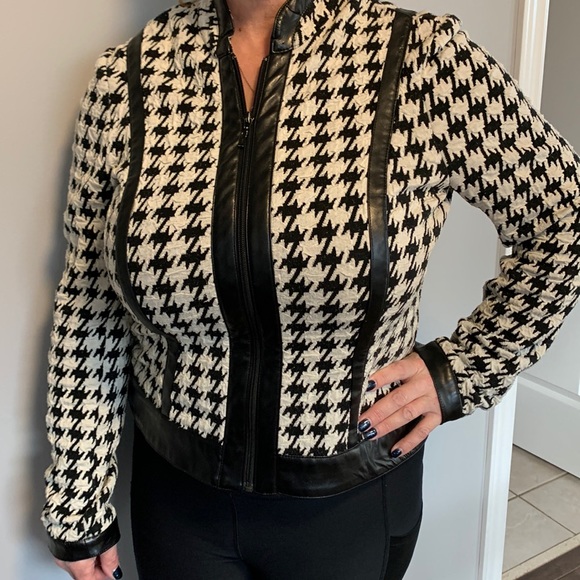 Jacket from Cleo - Picture 2 of 2